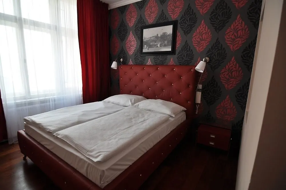 Hotel Prague Star