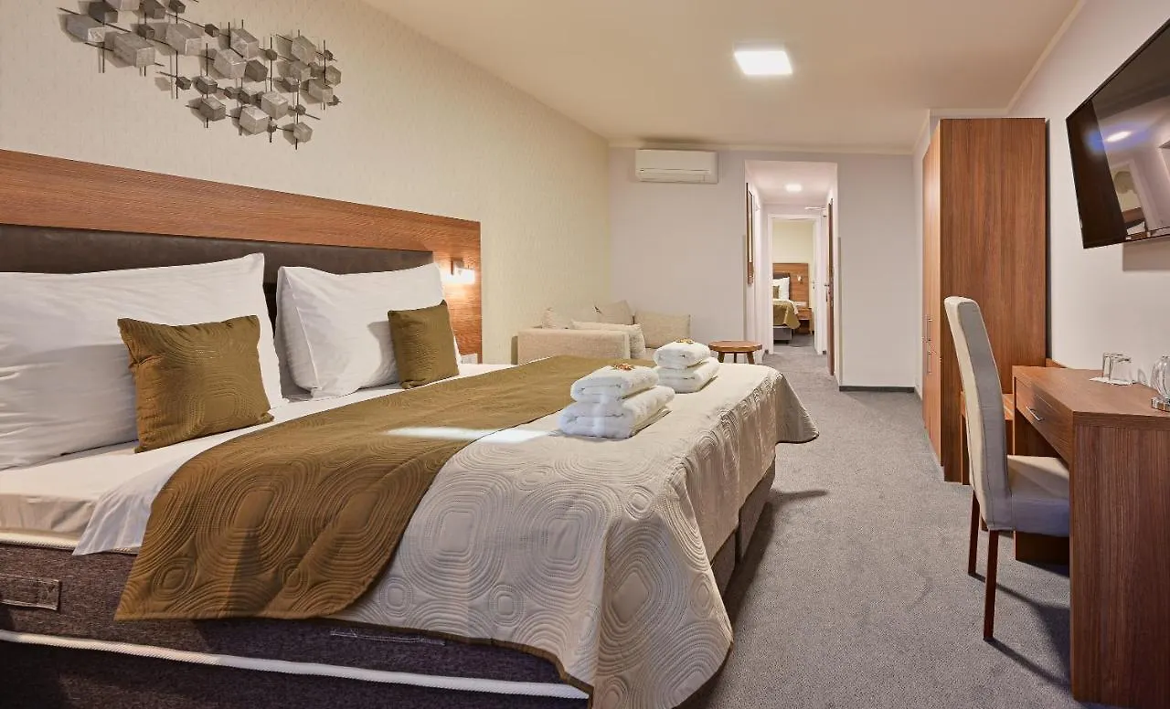 Hotel Prague Star