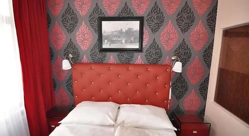 Hotel Prague Star